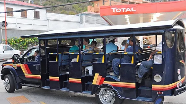 A Safari Truck in St Thomas - Photo by Fred Hsu
